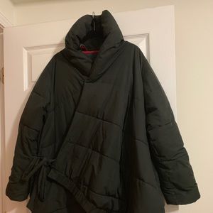 Universal Standard Kanda Puffer